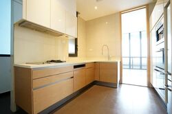 Nouvel 18 (D10), Condominium #456056361